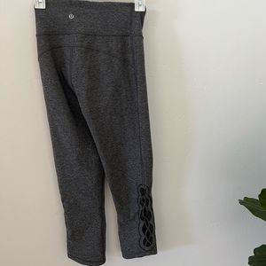 Lululemon crop leggings